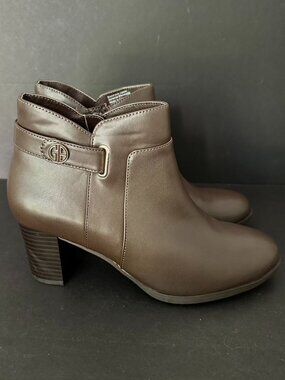 Giani Bernini Artemyss Memory Foam Boots Size 8.5 NEW